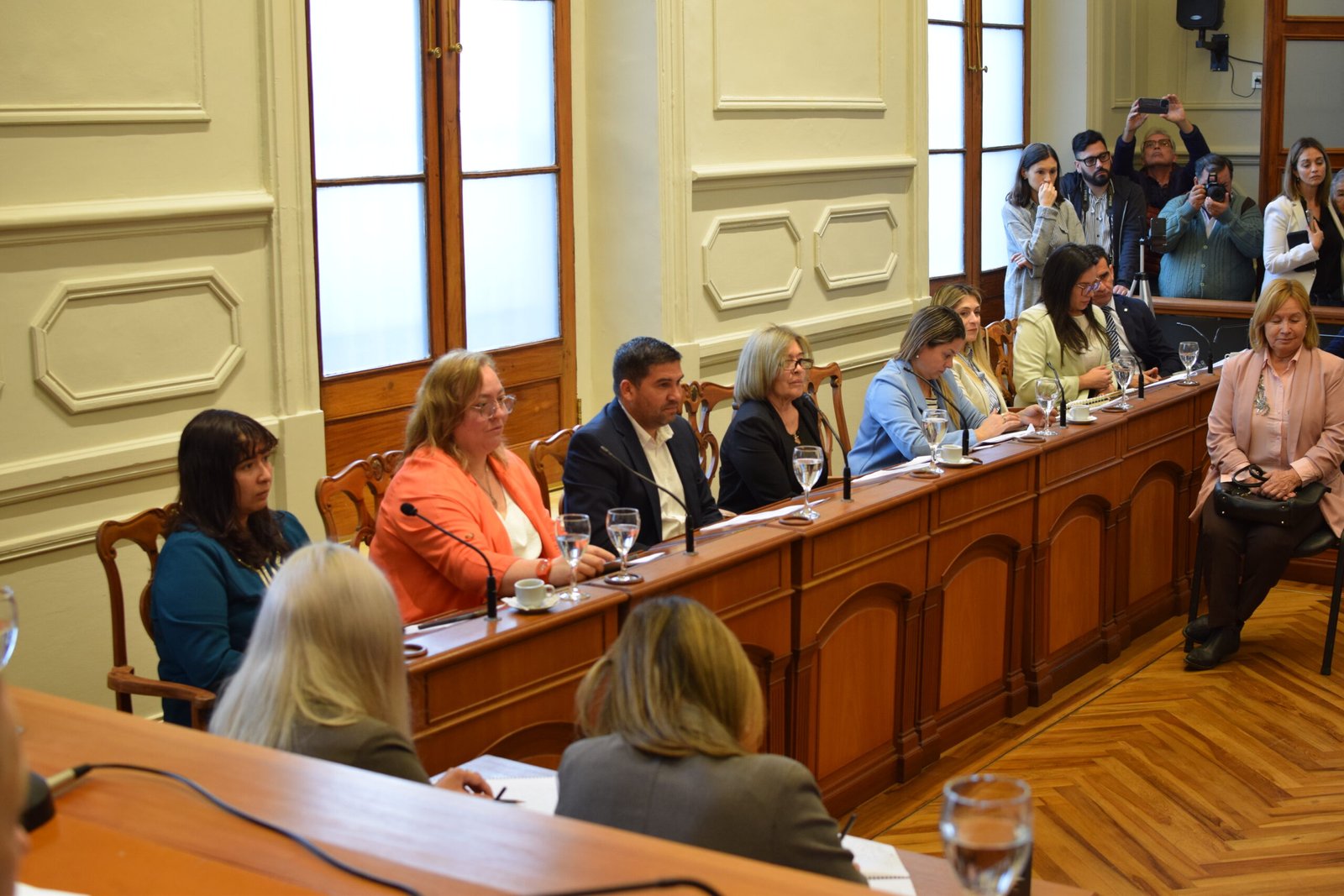 Quieren que el “piso de referencia” de los sueldos municipales sea el Salario Mínimo, Vital y Móvil