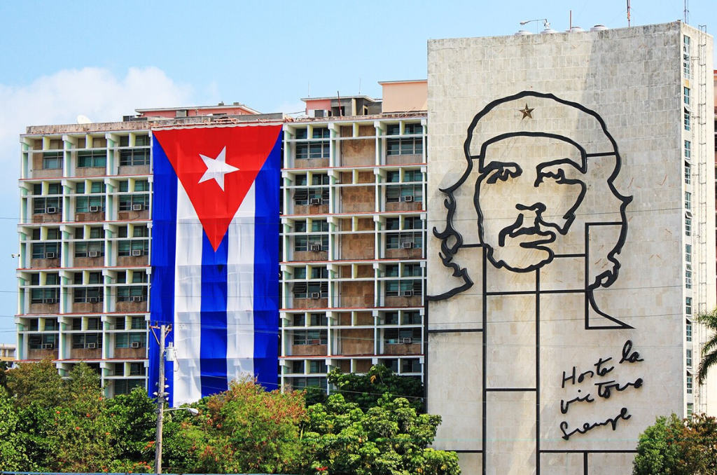 Estados Unidos contra Cuba: impuso sanciones al Presidente y a un hijo de Raúl Castro