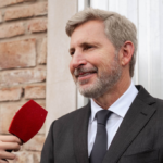 Frigerio reglamentó el ingreso al Estado entrerriano por concurso público y abierto