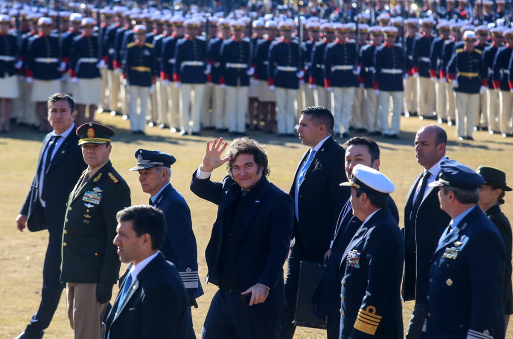 El Gobierno nacional premiará la formación profesional de miembros de las Fuerzas Armadas